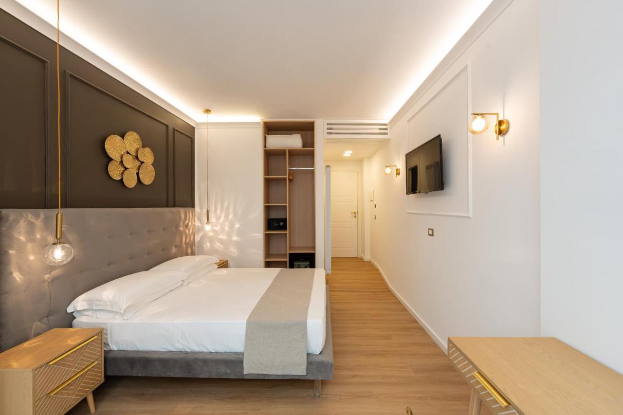 Toledo Relais Suites - By Pera Rooms Collection Nápoly Kültér fotó